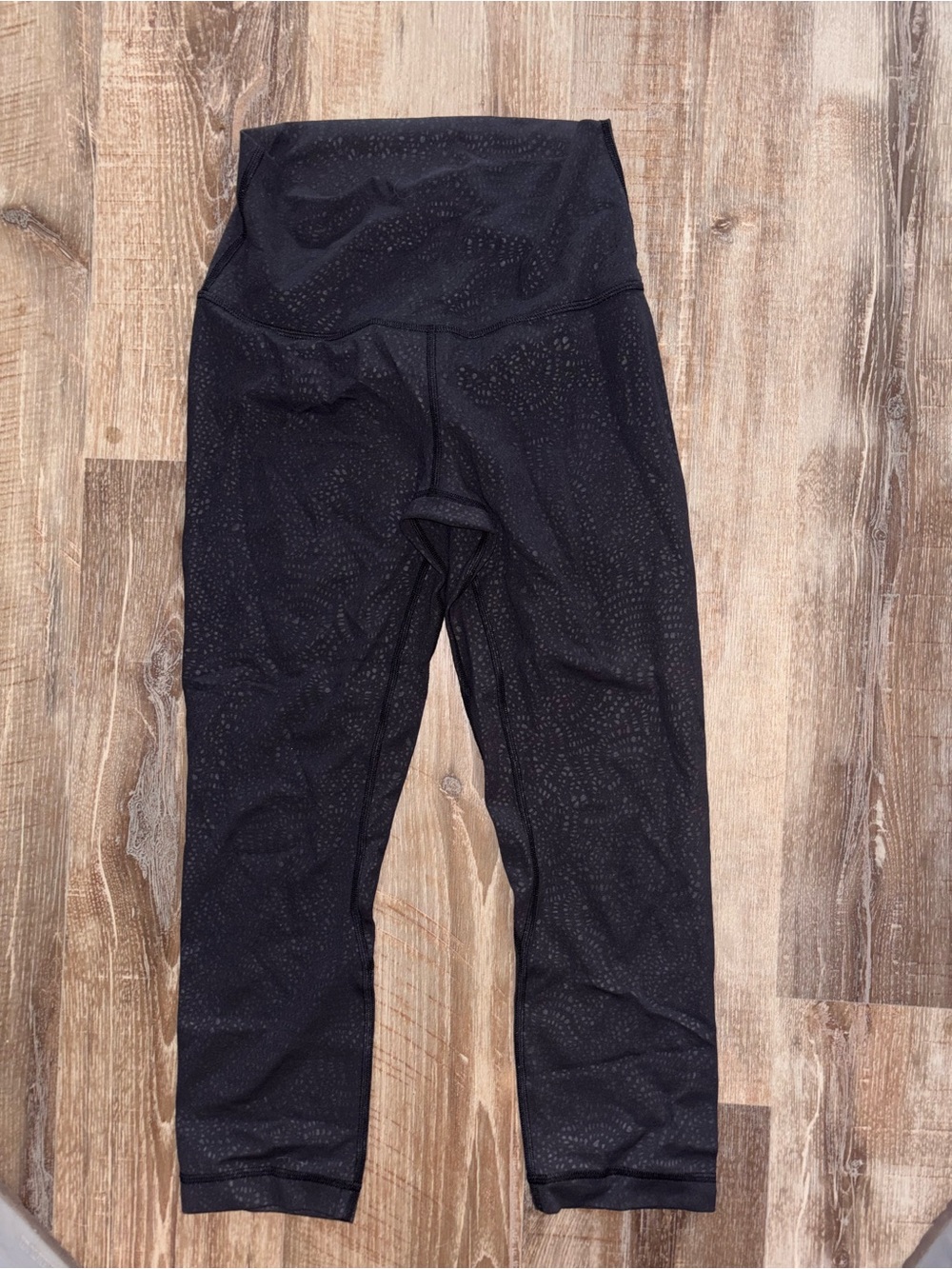 lululemon athletica Black High-Rise Capri Leggings